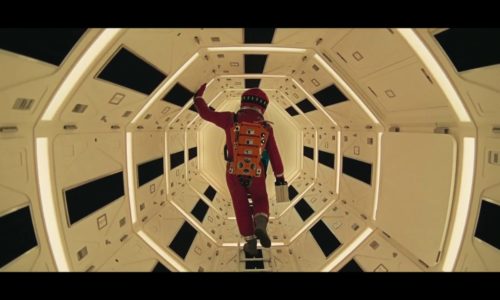 なぜか宇宙で、ポットでコーヒーを注ぐシーンがあるアカデミー賞®を受賞作品『2001年宇宙の旅』